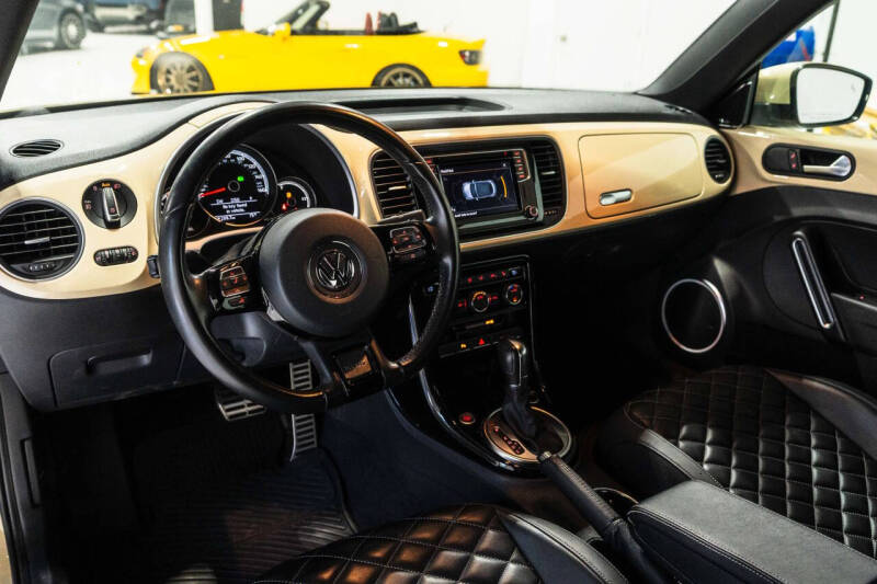 2019 Volkswagen Beetle Convertible