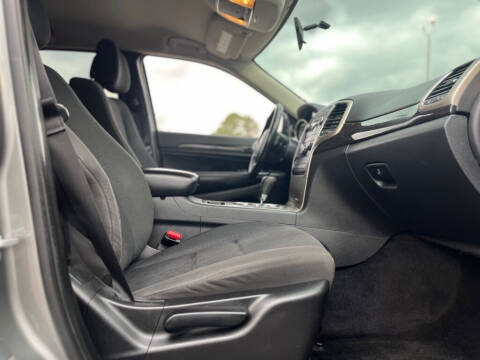 2013 Jeep Grand Cherokee Laredo