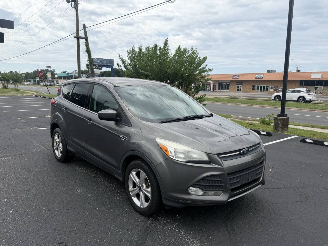 Gray 2013 Ford Escape SE SE 4dr SUV 2