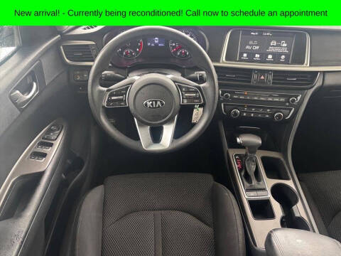 2020 Kia Optima LX