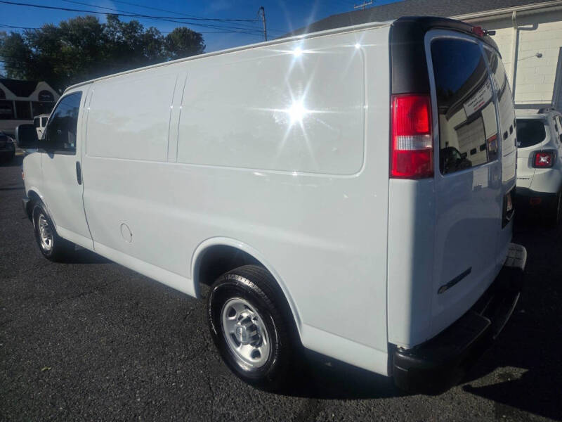 2018 Chevrolet Express 2500