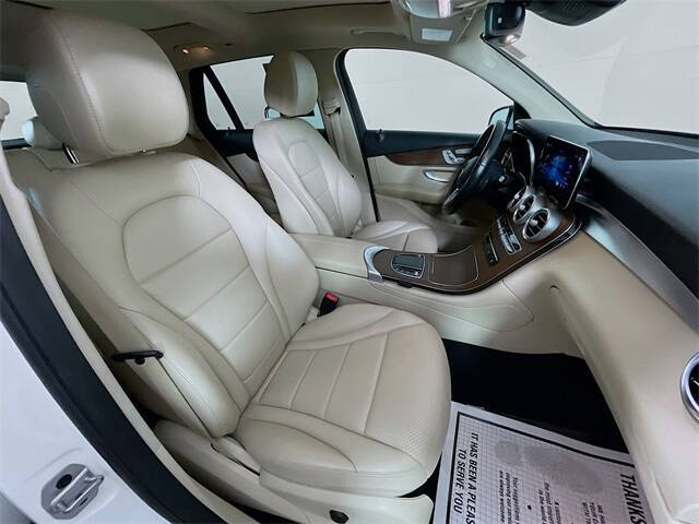 2022 Mercedes-Benz GLC GLC 300 4MATIC