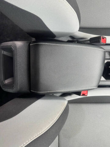 2022 Volkswagen Taos S 4Motion