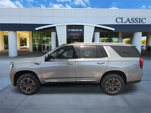 2025 GMC Yukon Elevation