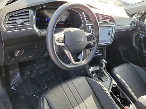 2023 Volkswagen Tiguan SE