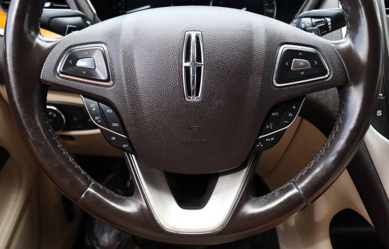 2019 Lincoln MKC Select
