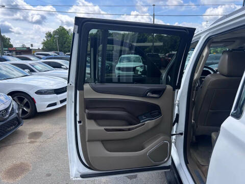 2016 Chevrolet Suburban LT