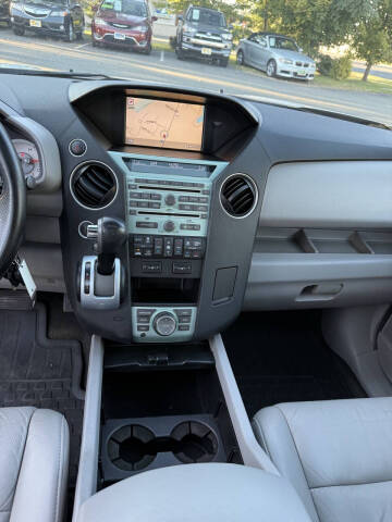 2010 Honda Pilot Touring w/Navi w/DVD