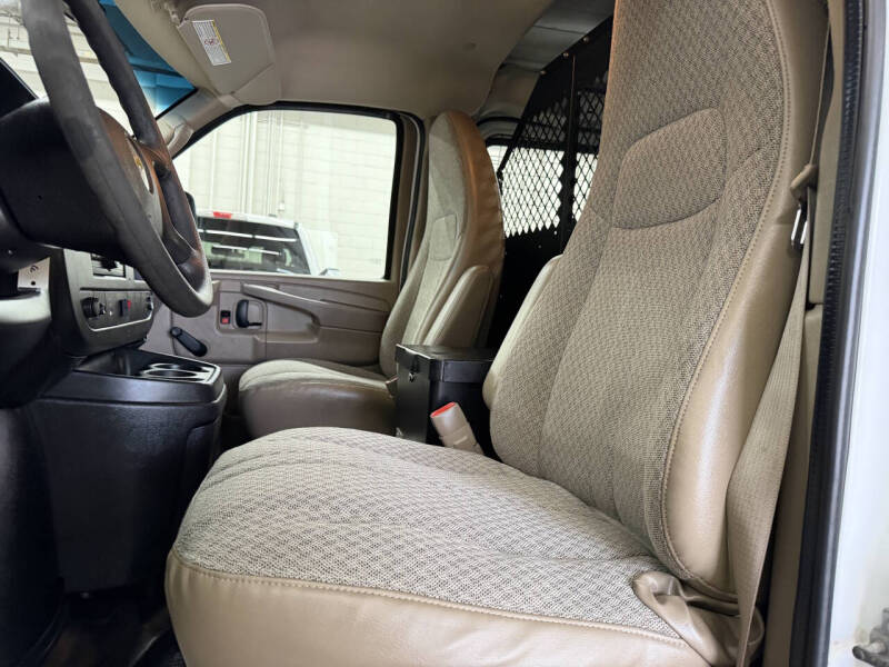2011 Chevrolet Express 2500