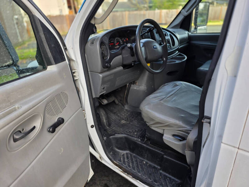 2007 Ford E-Series E-450 SD