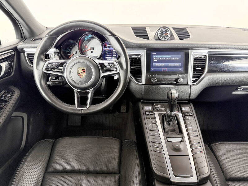 2018 Porsche Macan S