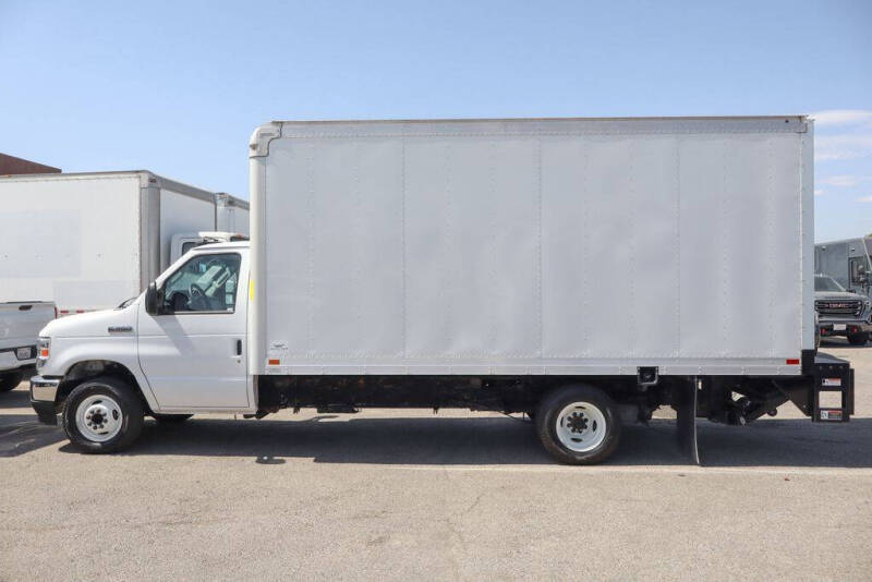 2024 Ford E-Series