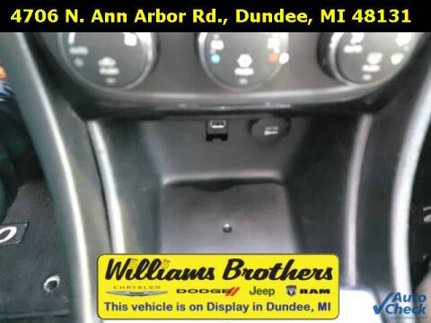 2013 Chrysler 200 Limited