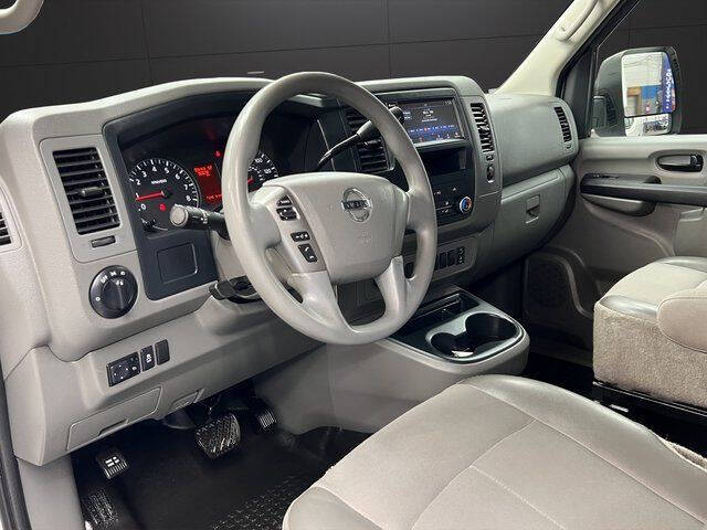 2021 Nissan NV