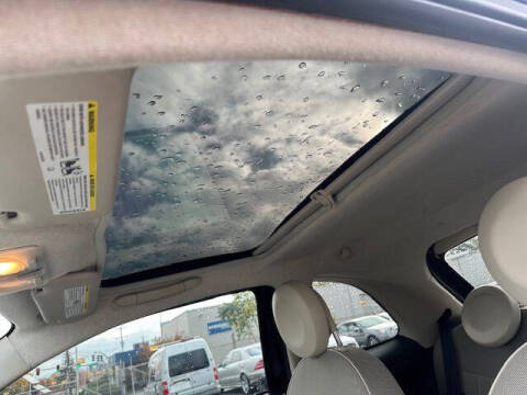 2012 FIAT 500 Lounge