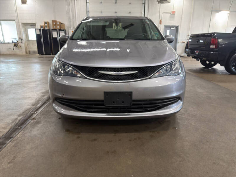 2017 Chrysler Pacifica Touring