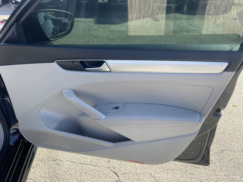2018 Volkswagen Passat 2.0T S