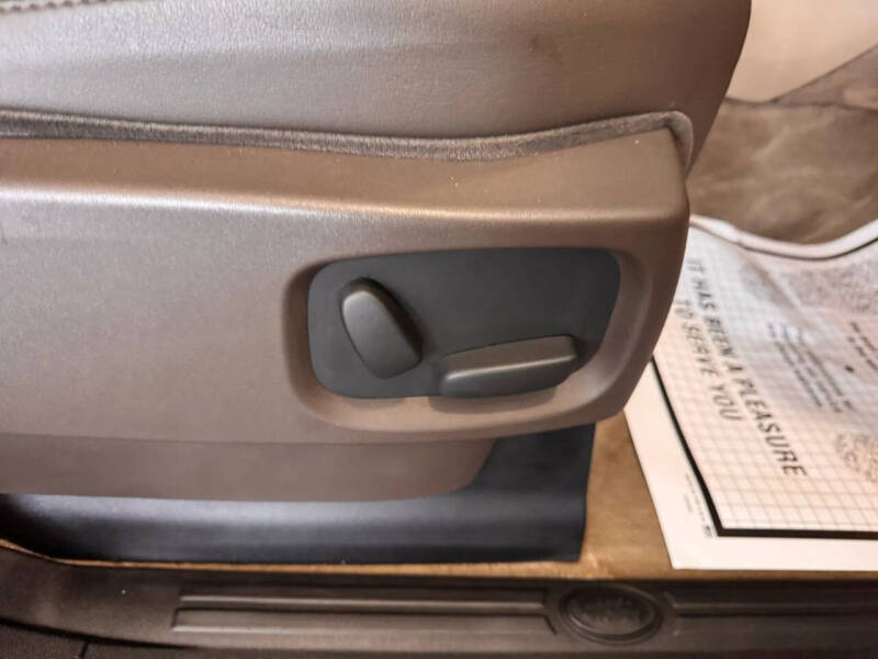 2016 Land Rover LR4 HSE LUX