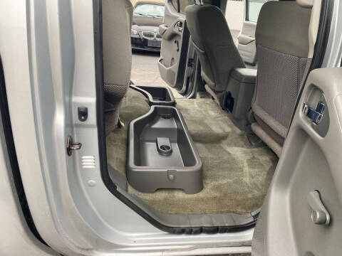 2015 Nissan Frontier S