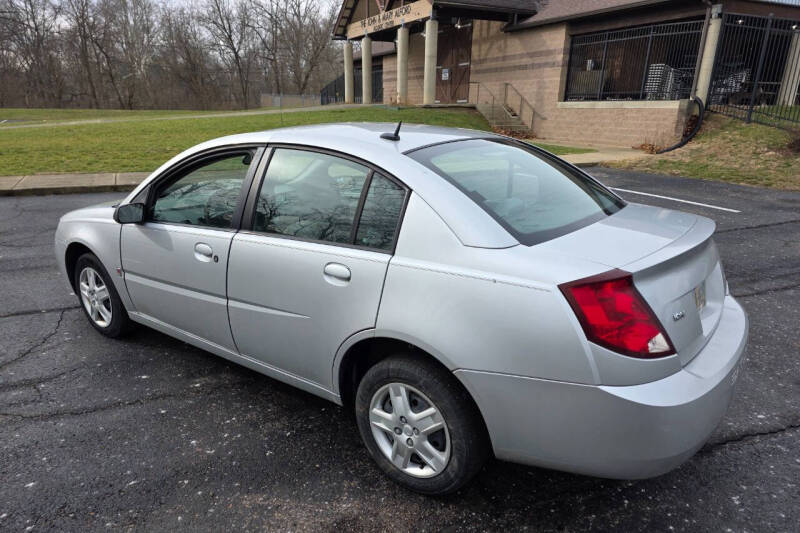 2007 Saturn Ion 2