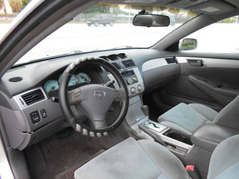 2004 Toyota Camry Solara SE