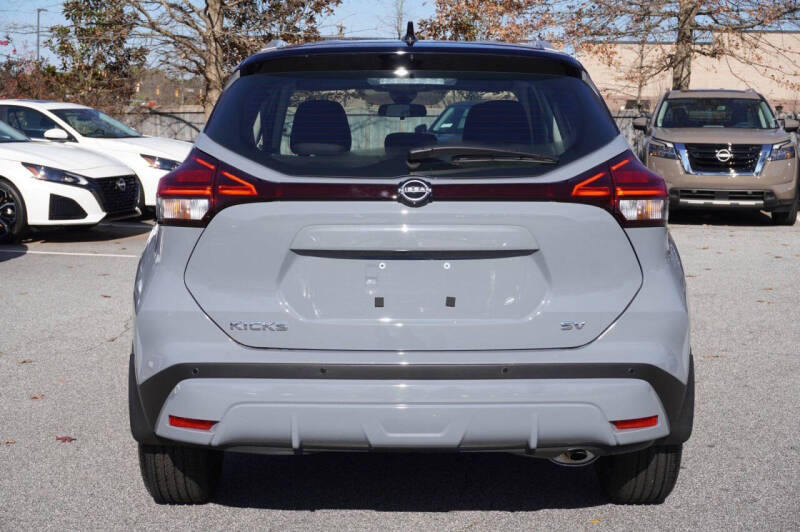 2024 Nissan Kicks SV