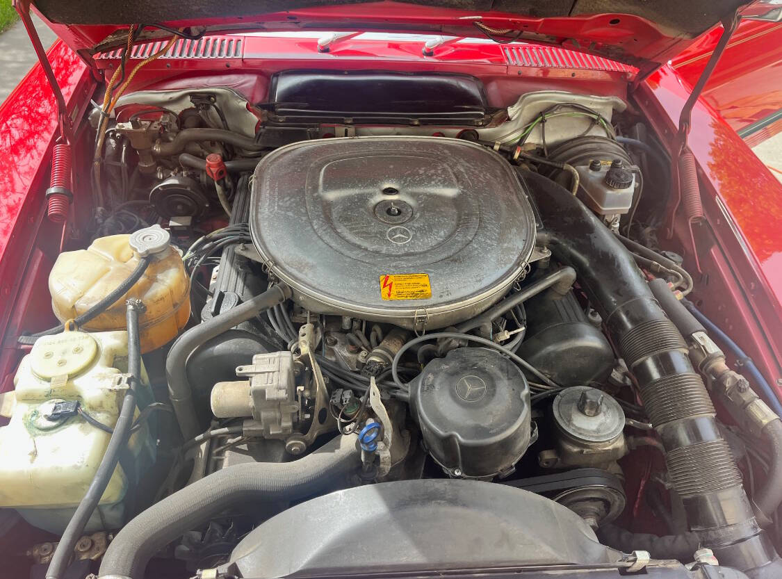 1987 Mercedes-Benz 560-Class 9