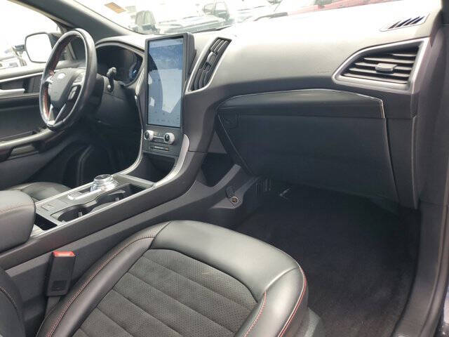 2022 Ford Edge ST-Line