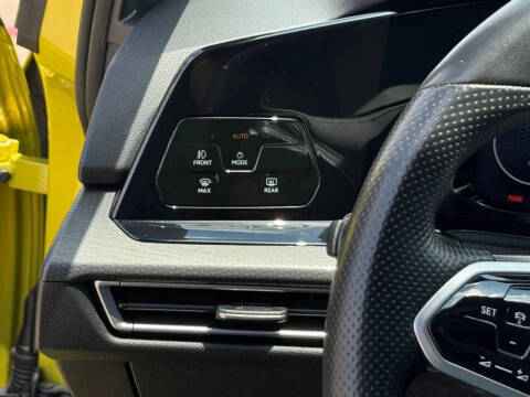 2022 Volkswagen Golf GTI Autobahn