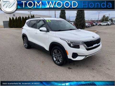 2021 Kia Seltos for sale at Tom Wood Honda in Anderson IN