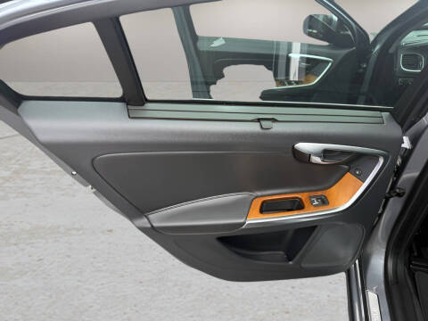 2016 Volvo S60 T5 Drive-E Inscription