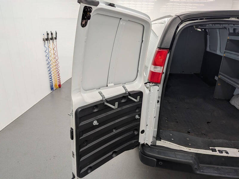 2020 Chevrolet Express 3500