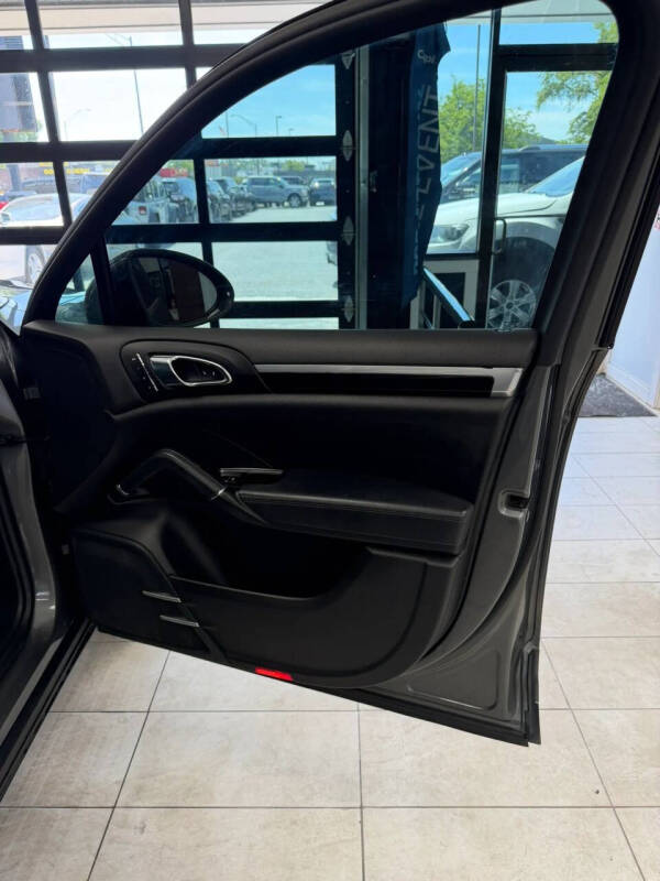 2016 Porsche Cayenne