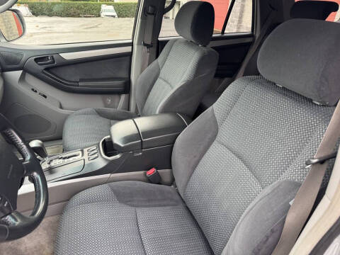 2004 Toyota 4Runner SR5