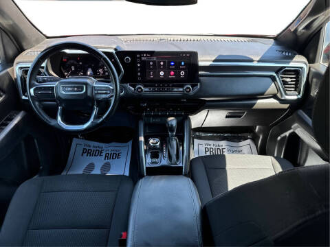 2025 GMC Canyon Elevation