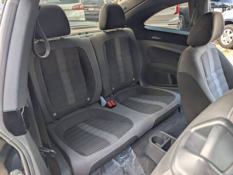 2012 Volkswagen Beetle