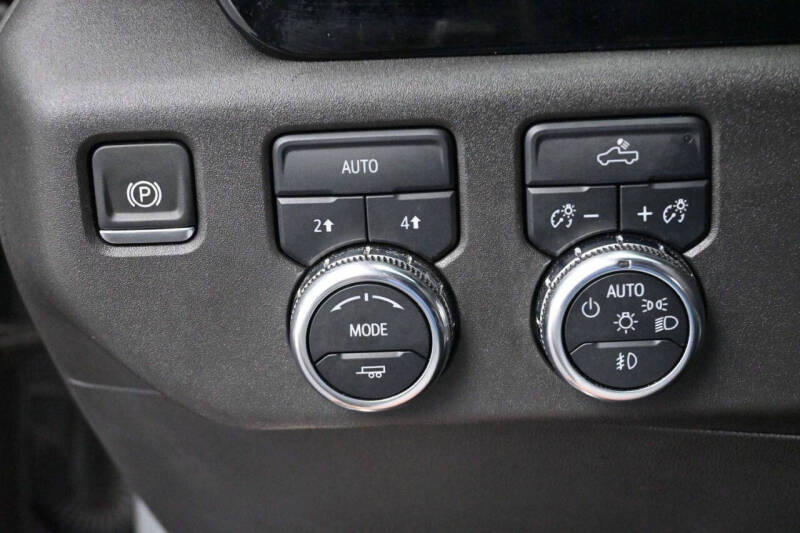 2024 GMC Sierra 1500 Elevation Standard