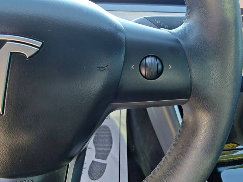 2020 Tesla Model 3 Standard Range