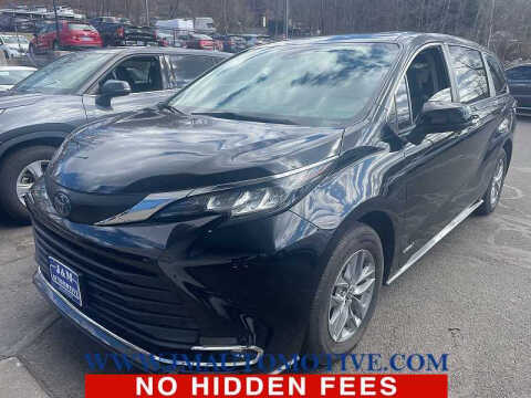 2021 Toyota Sienna for sale at J & M Automotive in Naugatuck CT