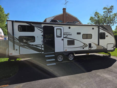 2021 Imagine  RV 32'