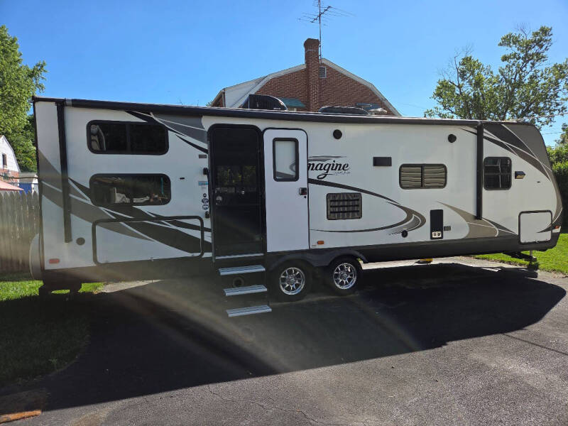 2021 Imagine  RV 32'