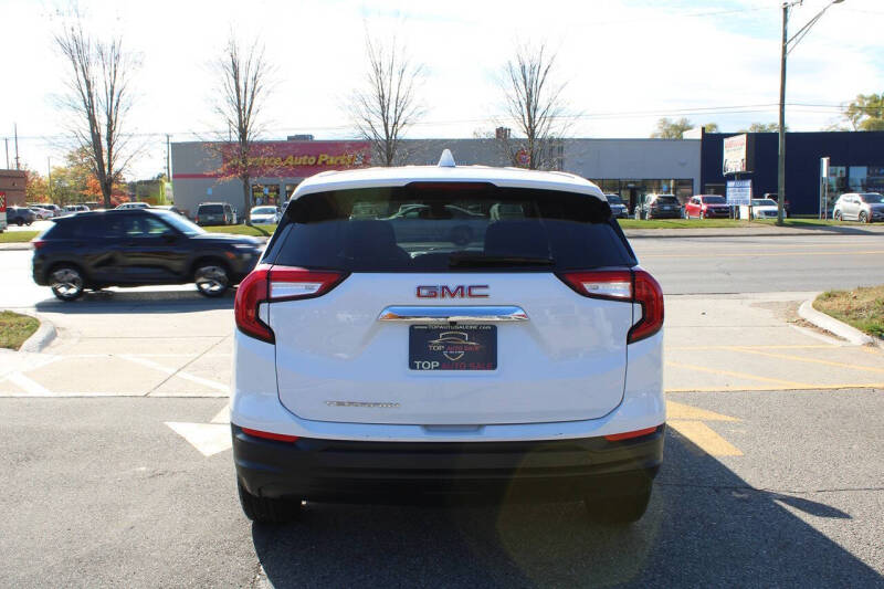 2023 GMC Terrain SLE