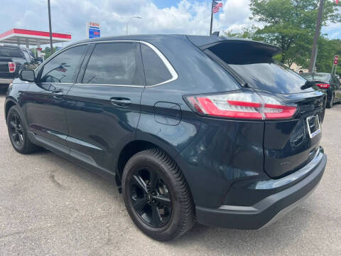 2023 Ford Edge