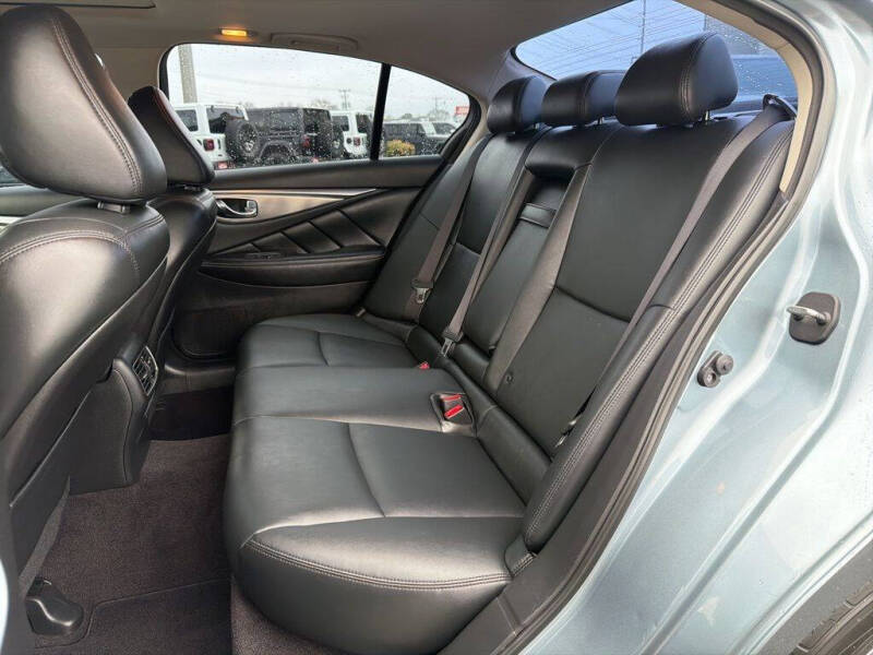 2016 Infiniti Q50