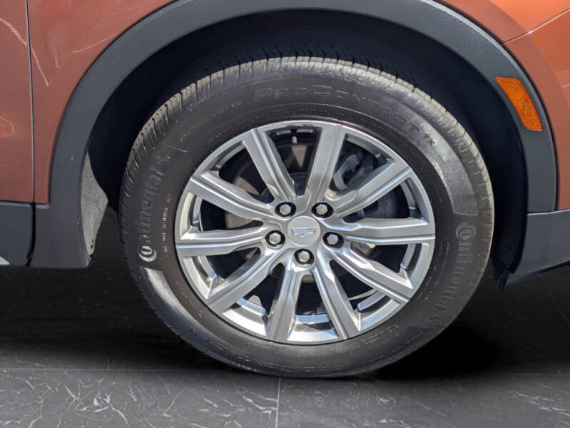 2021 Cadillac XT4 Premium Luxury