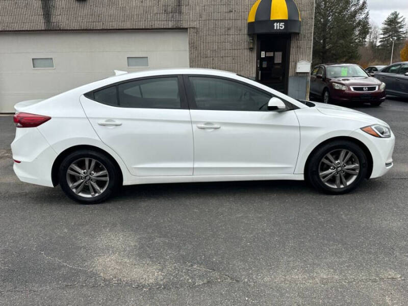 2017 Hyundai Elantra