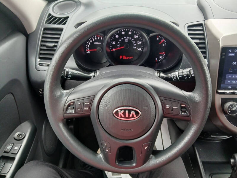 2010 Kia Soul +