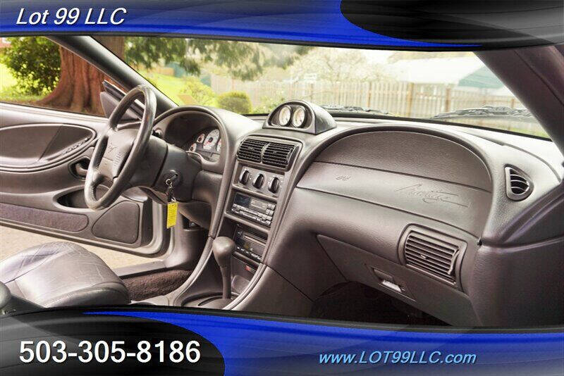 2000 Ford Mustang GT