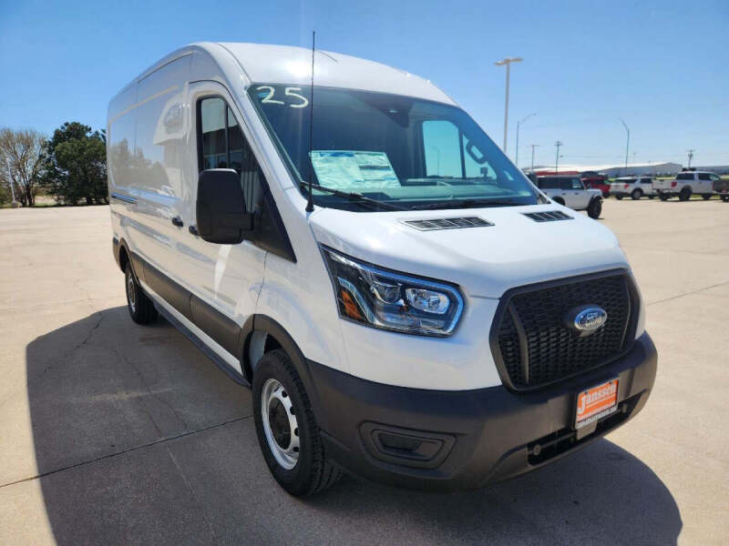 2025 Ford Transit 250