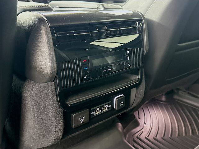 2023 Jeep Wagoneer L